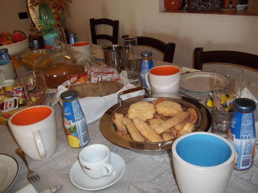 Bed & Breakfast Il Vecchioliveto Di Ornella *